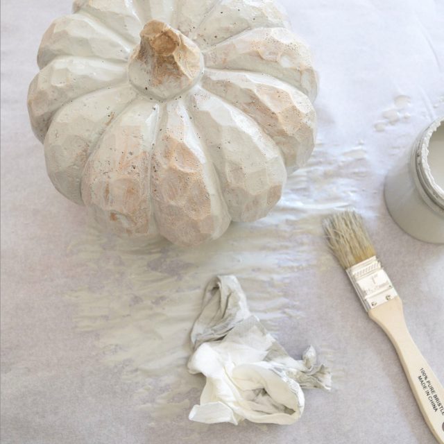 Chalk Paint Pumpkins – Hallstrom Home