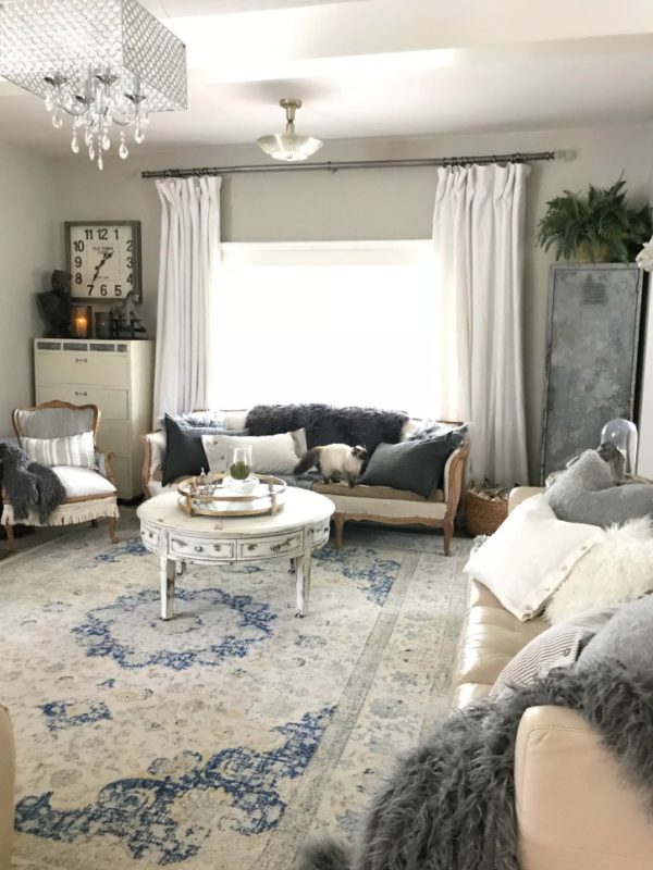 My Neutral Shabby Chic Farmhouse – Hallstrom Home