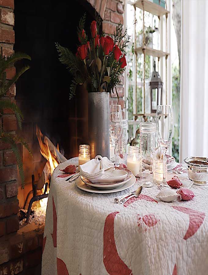how to set a romantic dinner table for two