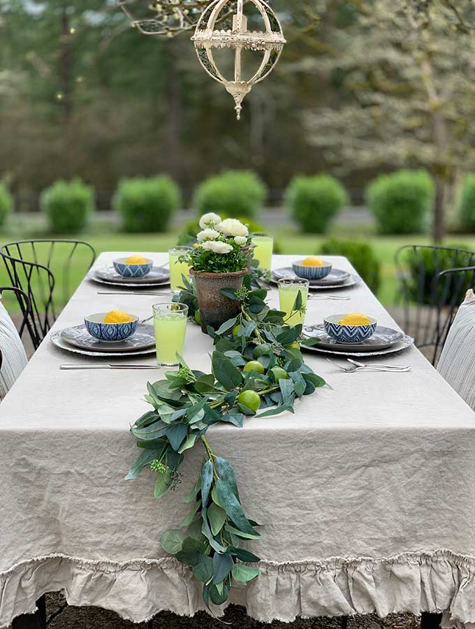 decoration ideas for party tables