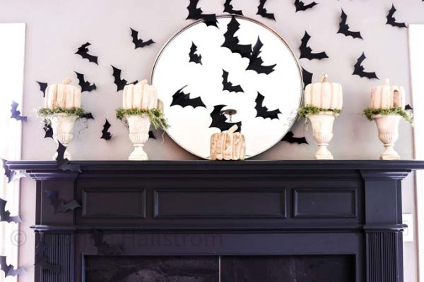 Halloween Mantel – Hallstrom Home