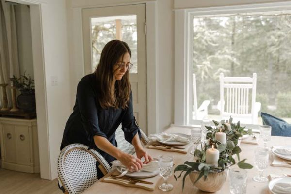 Modern Farmhouse Dining Room Remodel – Hallstrom Home