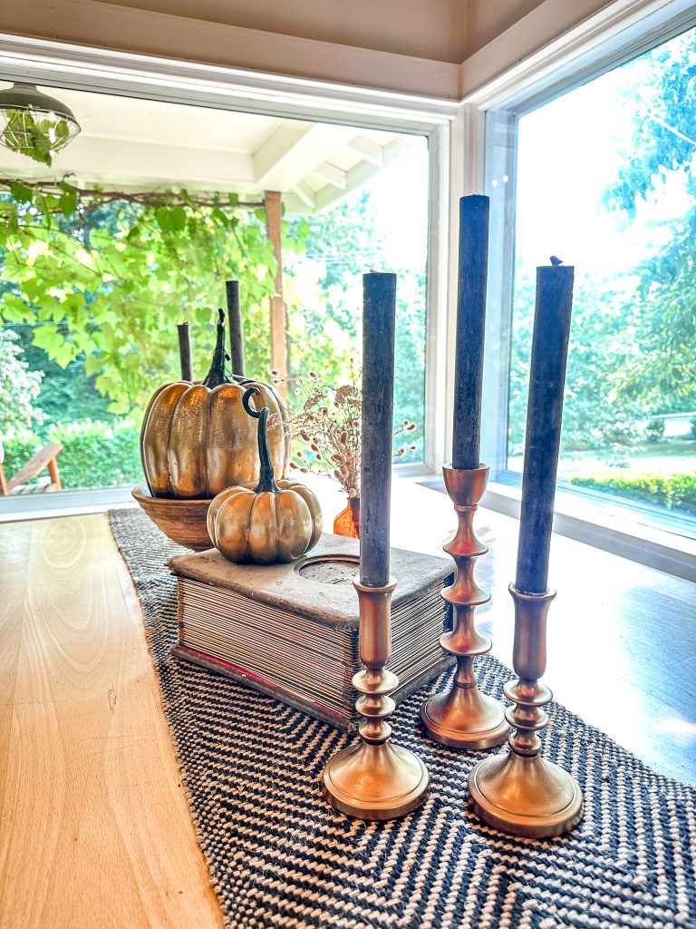 Simple Fall Table/easy table decor/pumpkin decor/fall decor/party decor/simple home/moody table/moody decor/hallstrom home