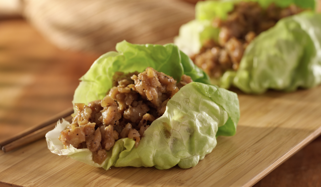 How to Make Flavorful Chicken Lettuce Wraps at Home