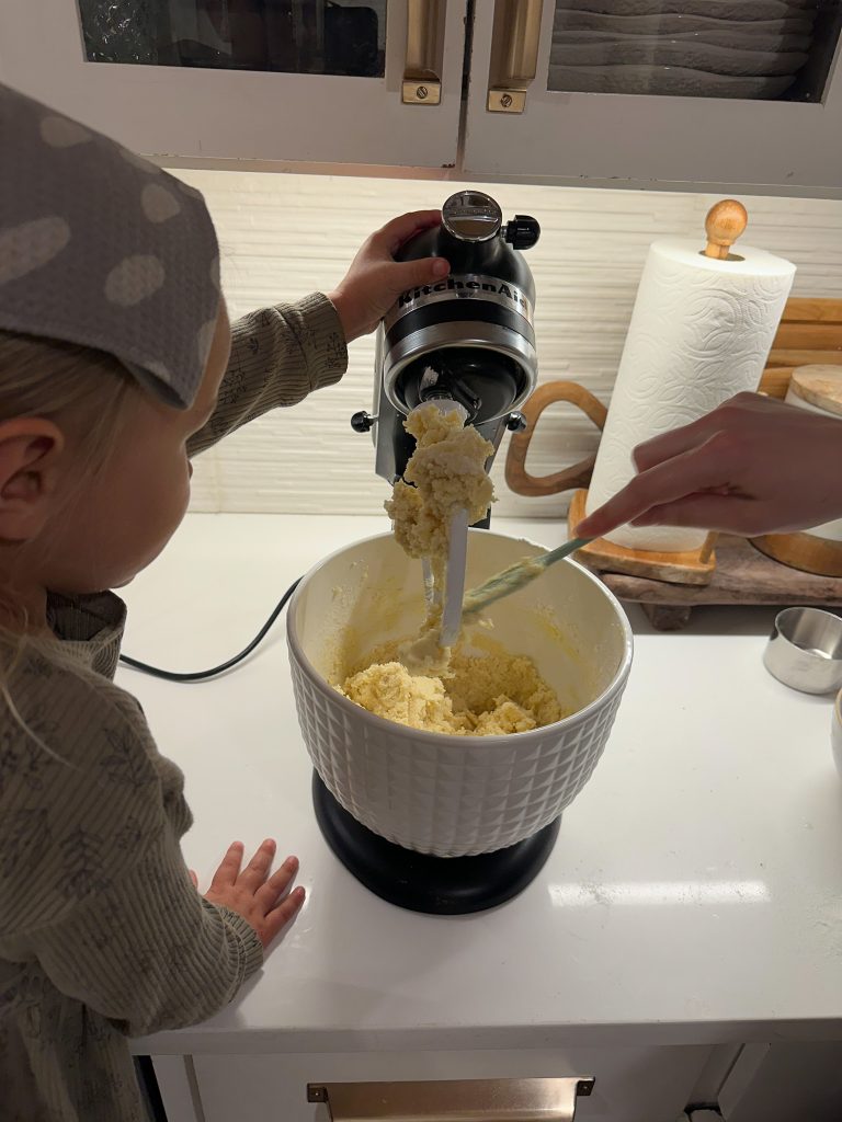 A Go-To Easy Snickerdoodle Recipe for Any Occasion